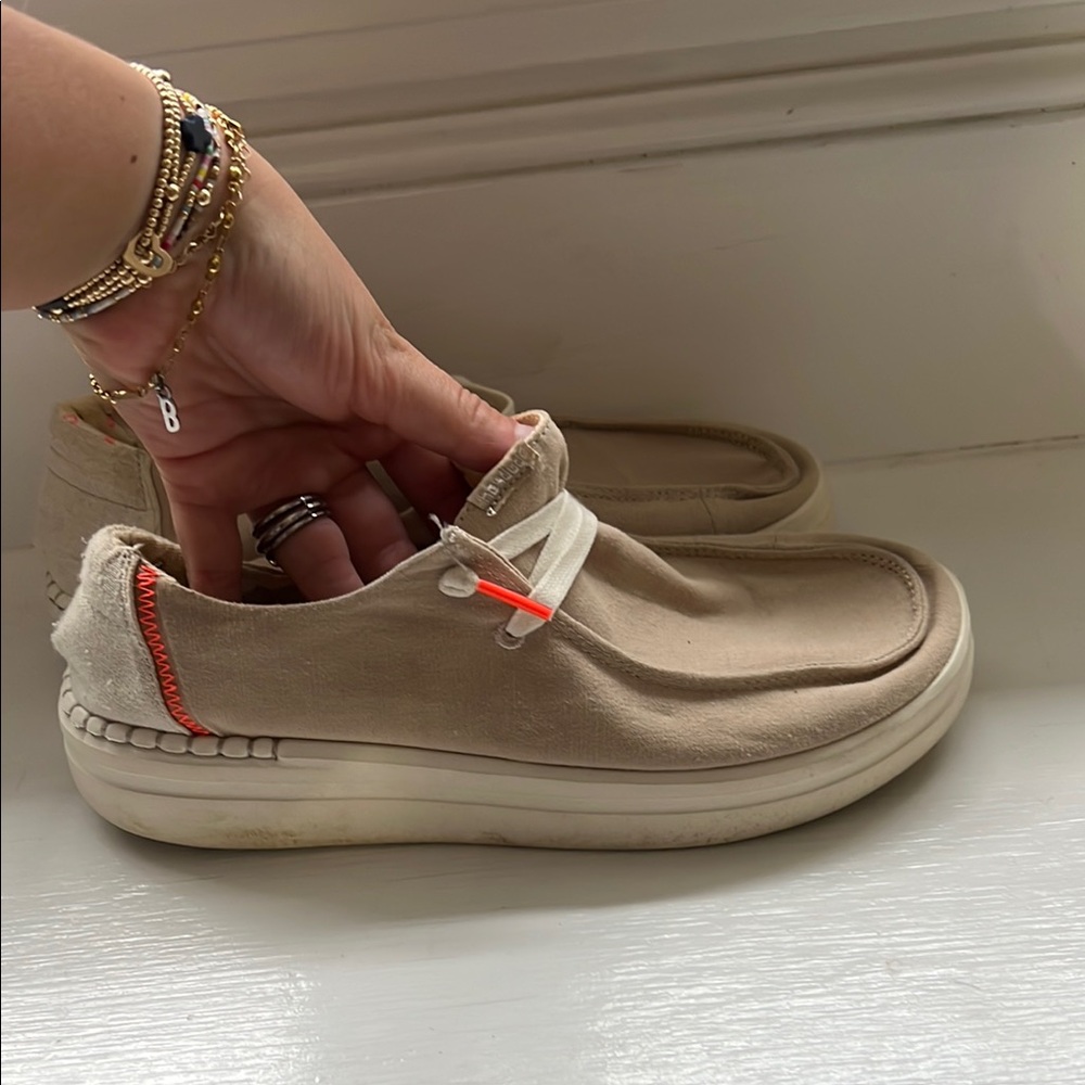 Hey dude women’s shoes